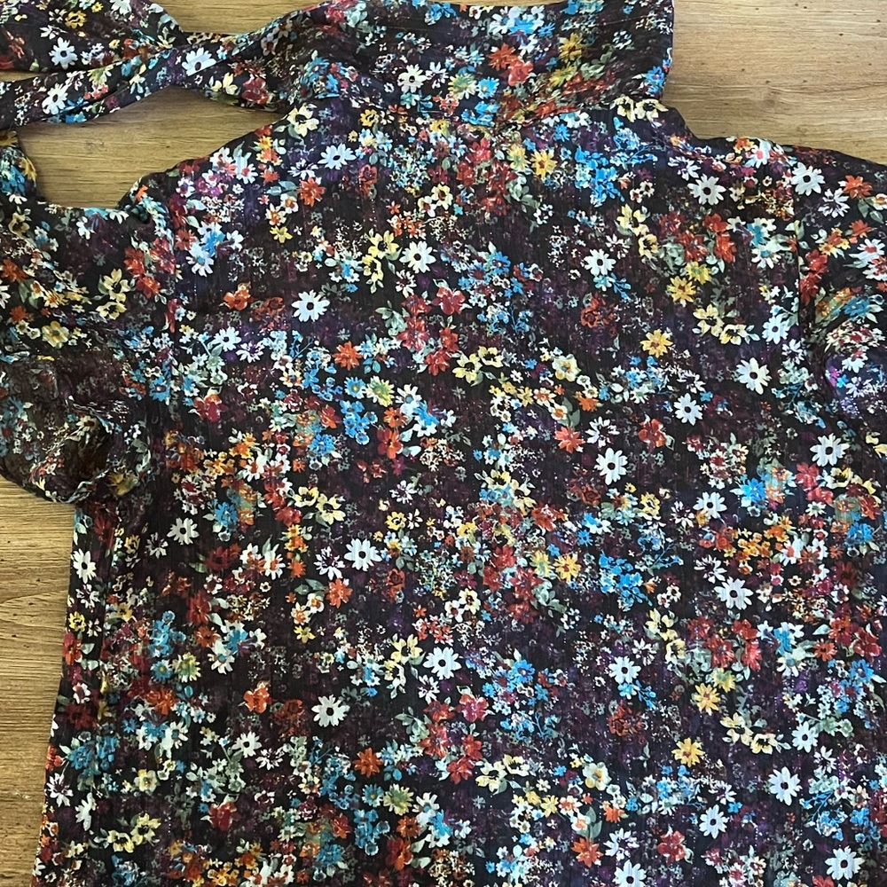 Summer high neck top!